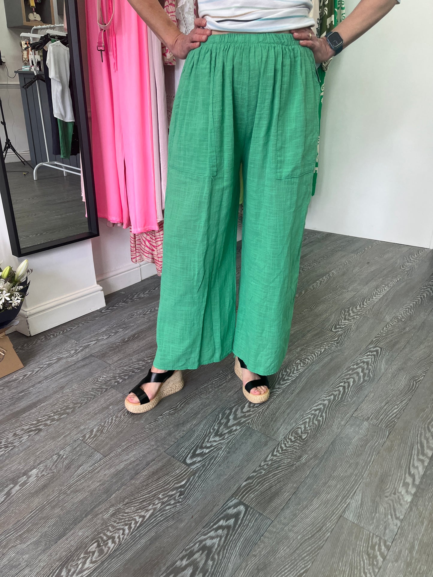 Green Linen wide leg Trousers