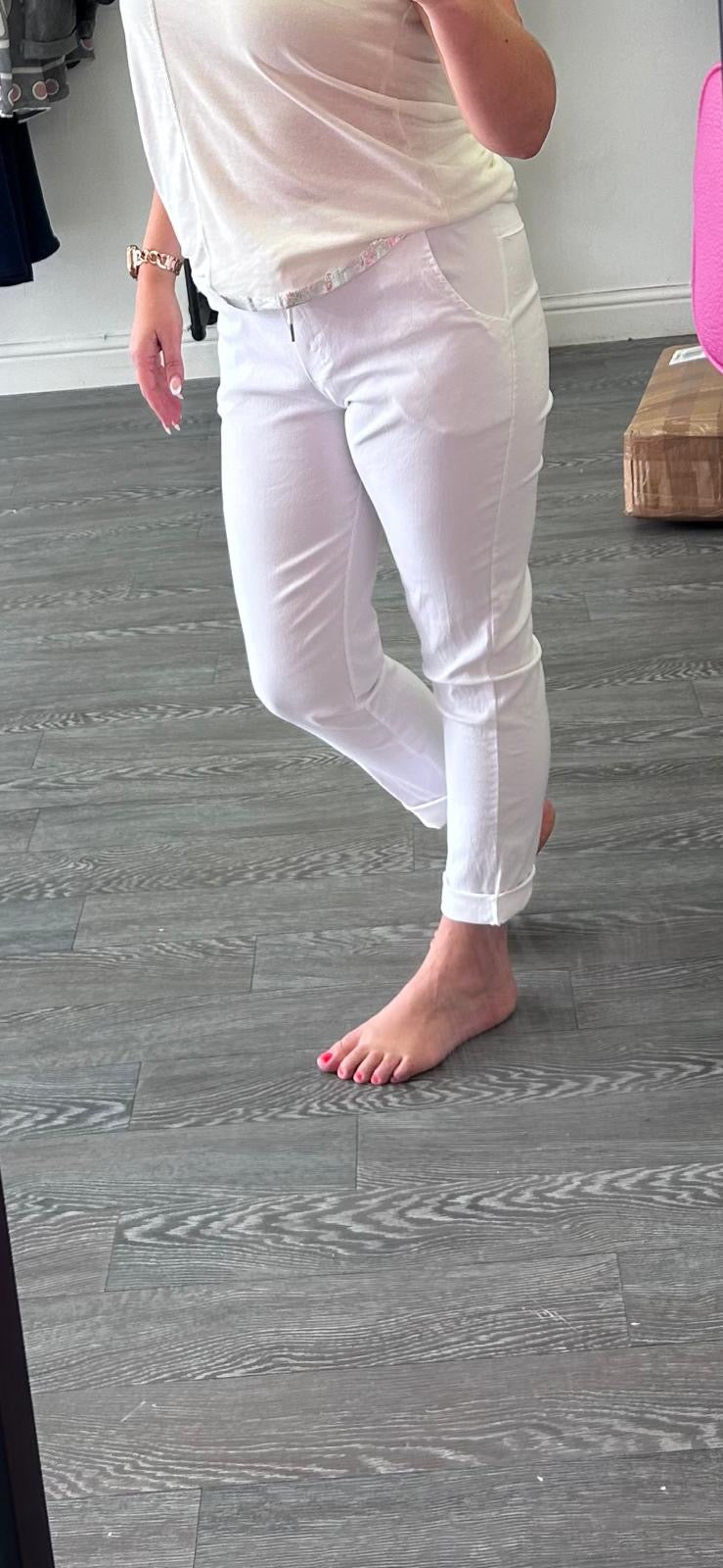 white - Magic Trousers - white